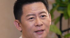 激情另类国内一区二区视频